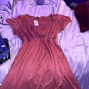 Casual dress with belt